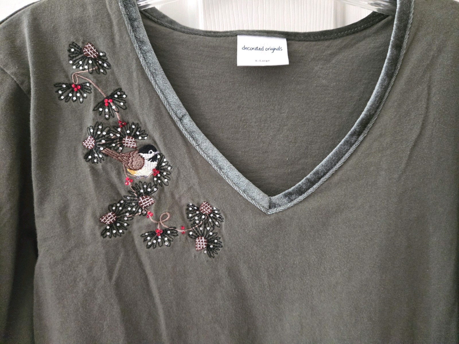 Decorated Originals Women’s Holiday Long Sleeve Army Green Top Size XL