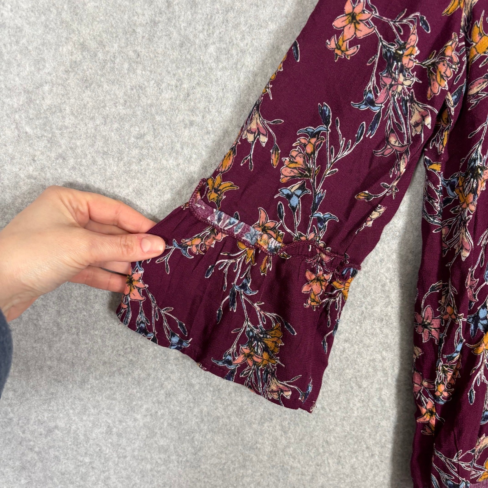 Xhilaration Blouse Medium Burgundy Tiered Smocked Cottage Peasant Boho Farmhouse
