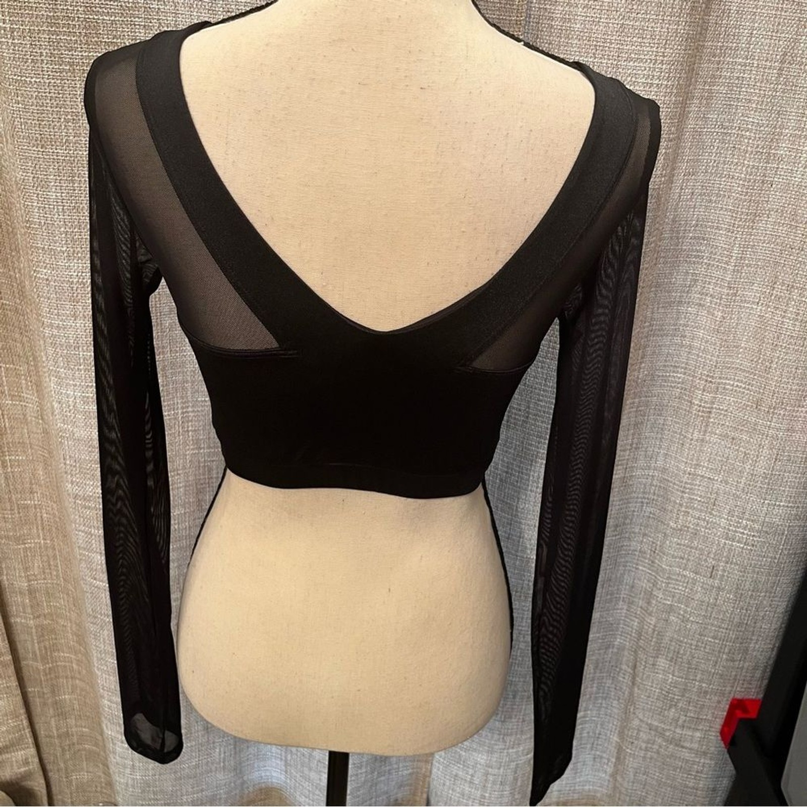 Balera Black Mesh-Sleeve Dance Crop Top Sports Bra Medium