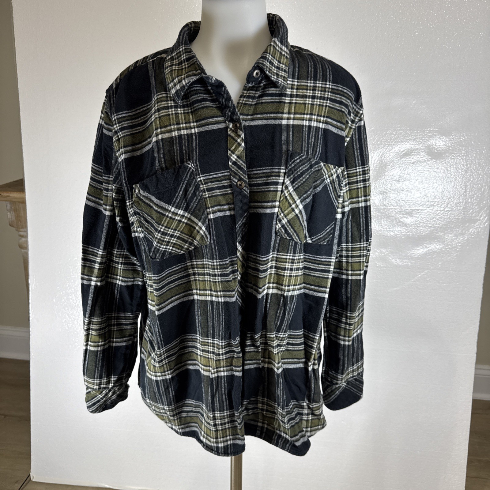 Naturals Womens Shirt Size XL Multicolor Plaid Classic Casual Comfort Warm