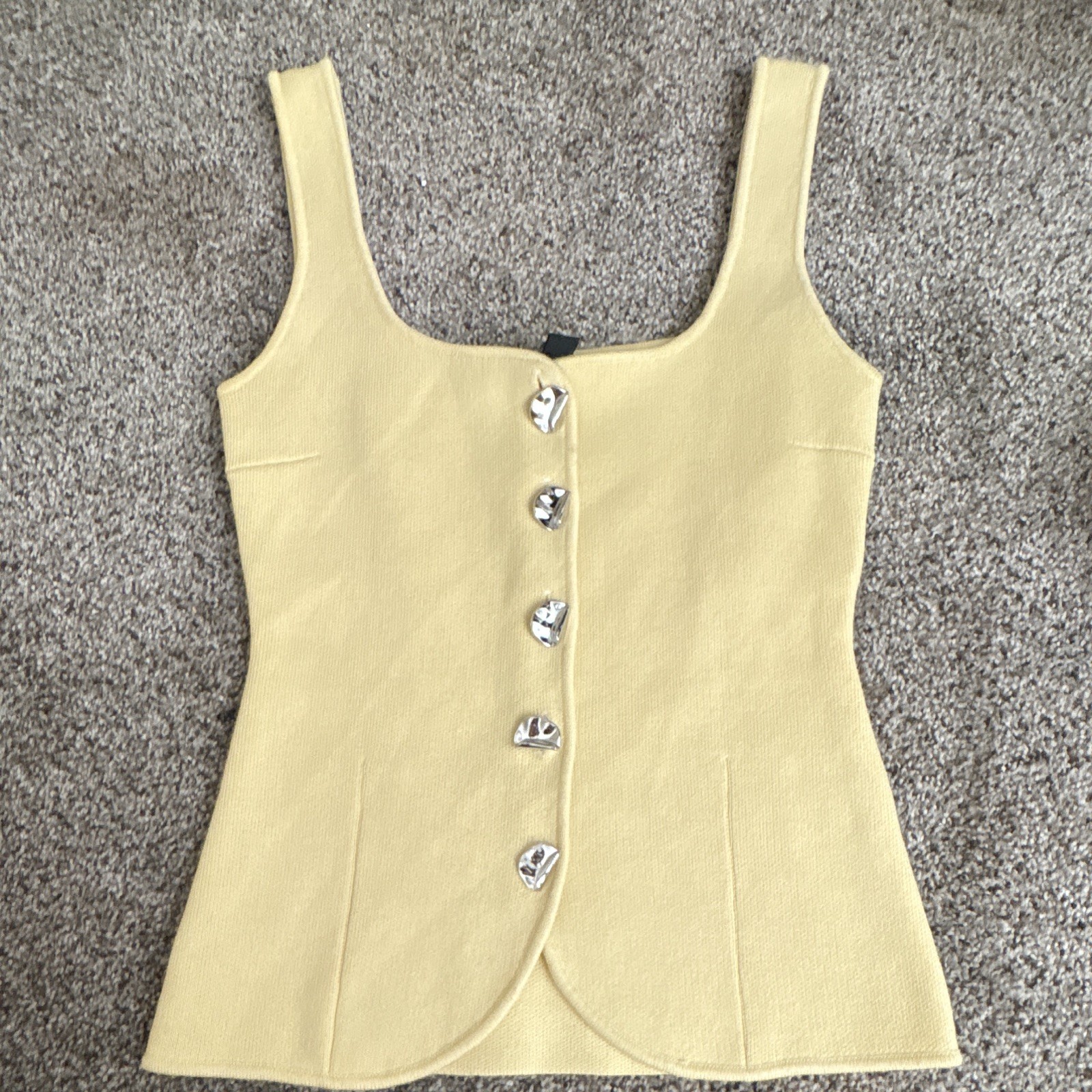 Women’s Yellow Solid Square Neck Wide Strap Sleeveless Button Front Tank Top
