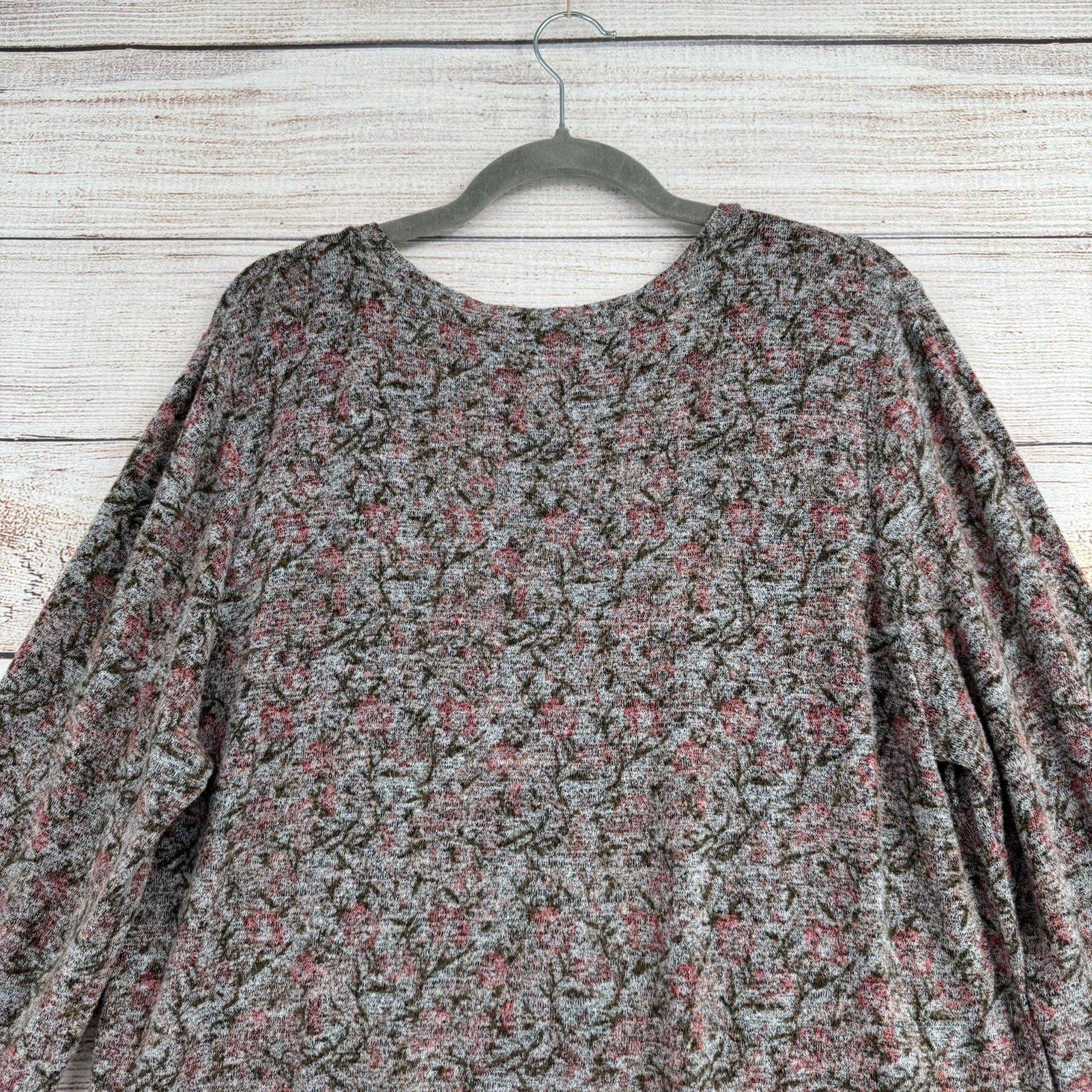 Lucky Brand Floral Knit Long Sleeve Blouse Womens XL Gray Green Pink