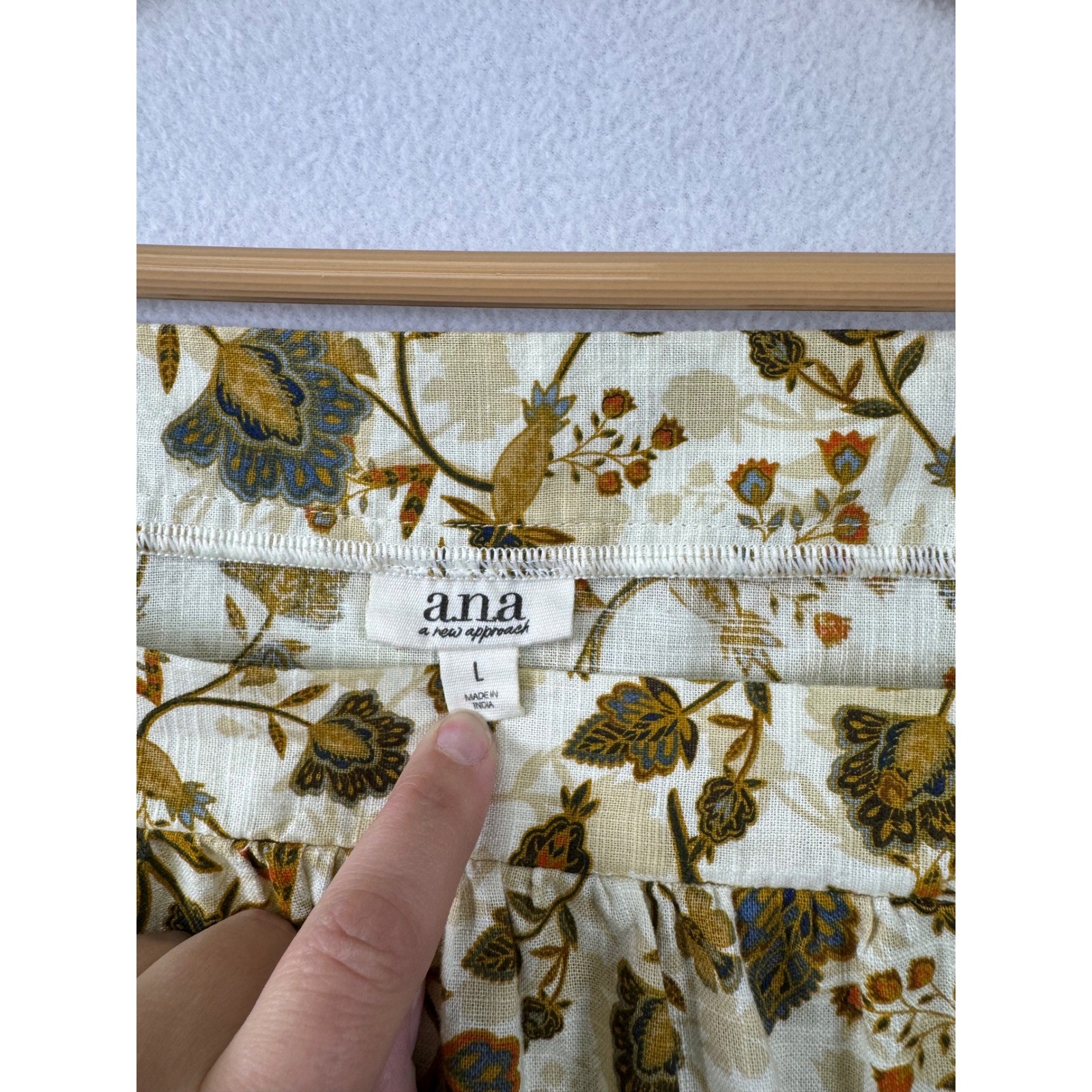 a.n.a Floral Square Neck Blouse Women Large Cream Mustard Boho Tiered Sleeve