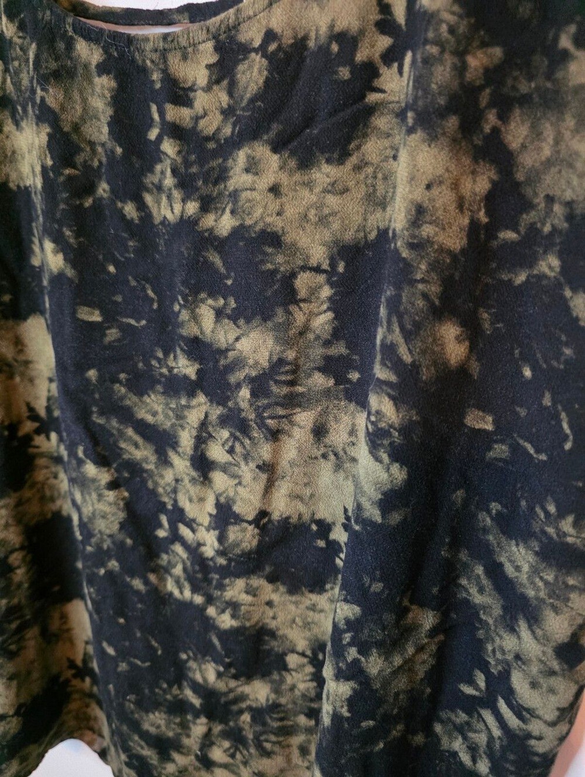 Rock & Republic Green Black Tie Dye Top Size Medium Boho Grunge