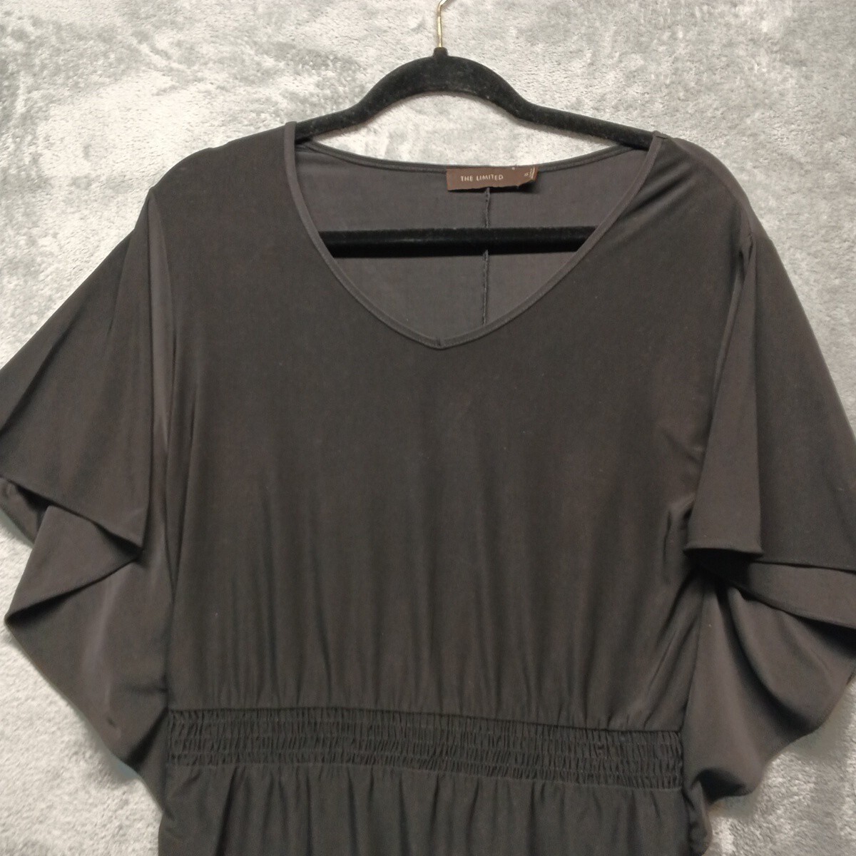 THE LIMITED Women Blouse Knit Smocked Black V-neck Flutter Sleeve XS(0-2)