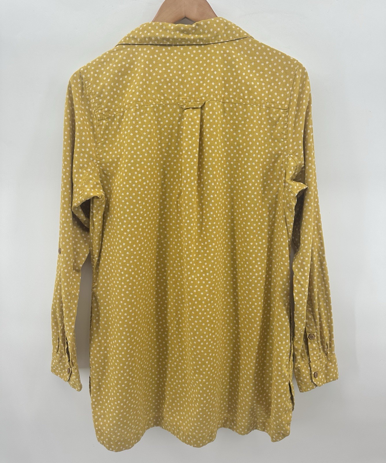 Duluth Trading Co Buttery Yellow Polka Dot Hemp Cotton Button Shirt OutdoorsYY07