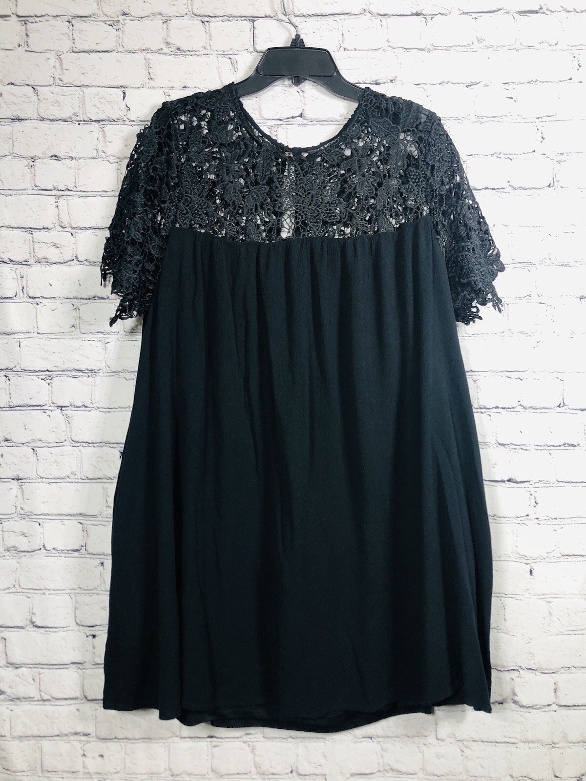 Lane Bryant Women Crochet Lace Yoke Plus Size Shift Dress Black 20