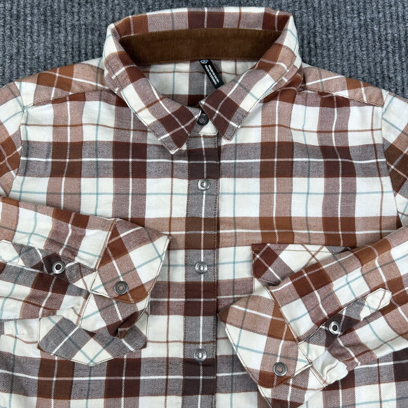Kuhl Tess Women’s Medium Brown Plaid Flannel Flip Cuffs Snap Plaid Corduroy 8457