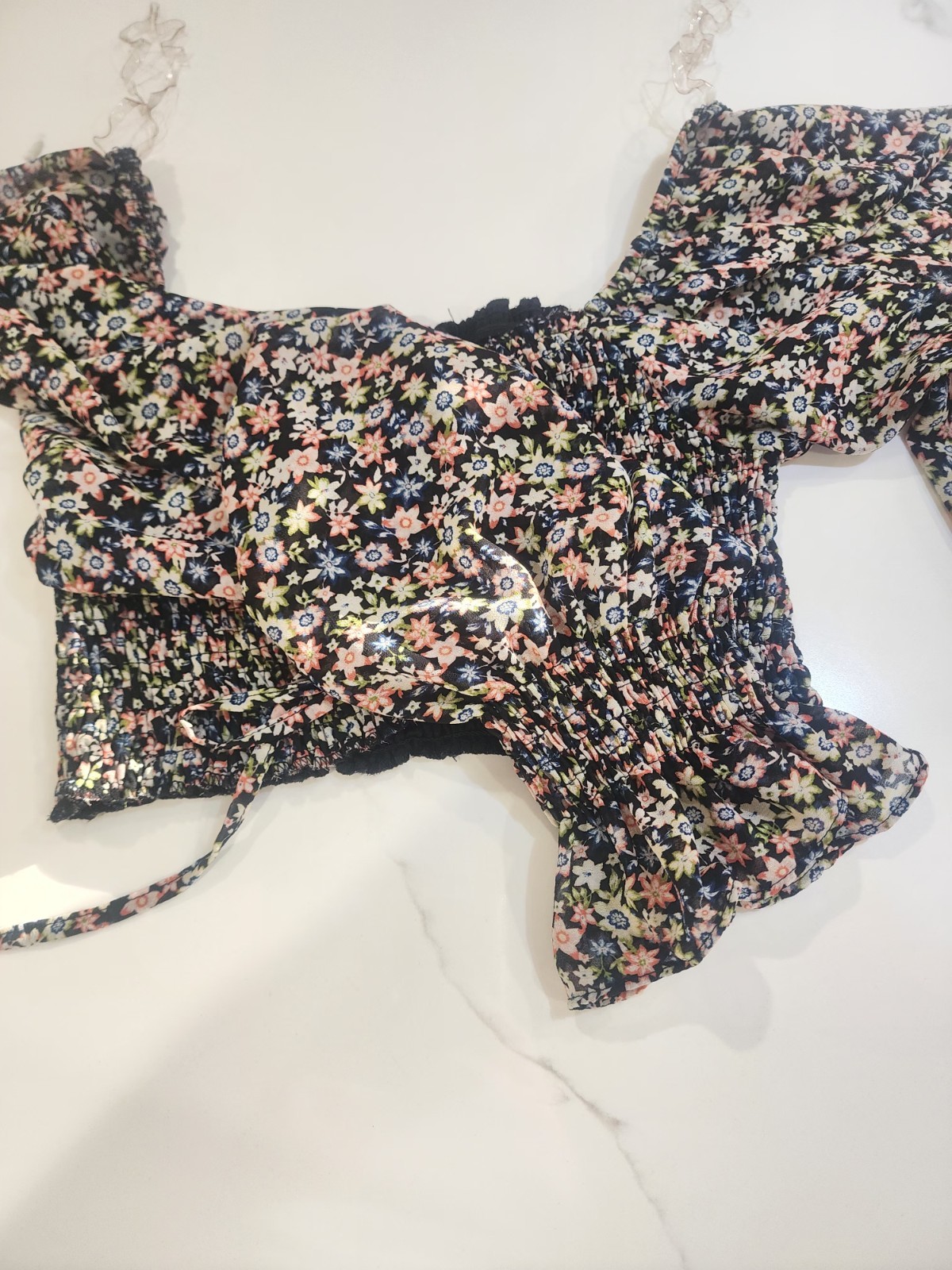 Fashion Nova Black Floral Long-sleeve Smocked Crop Top Size Large