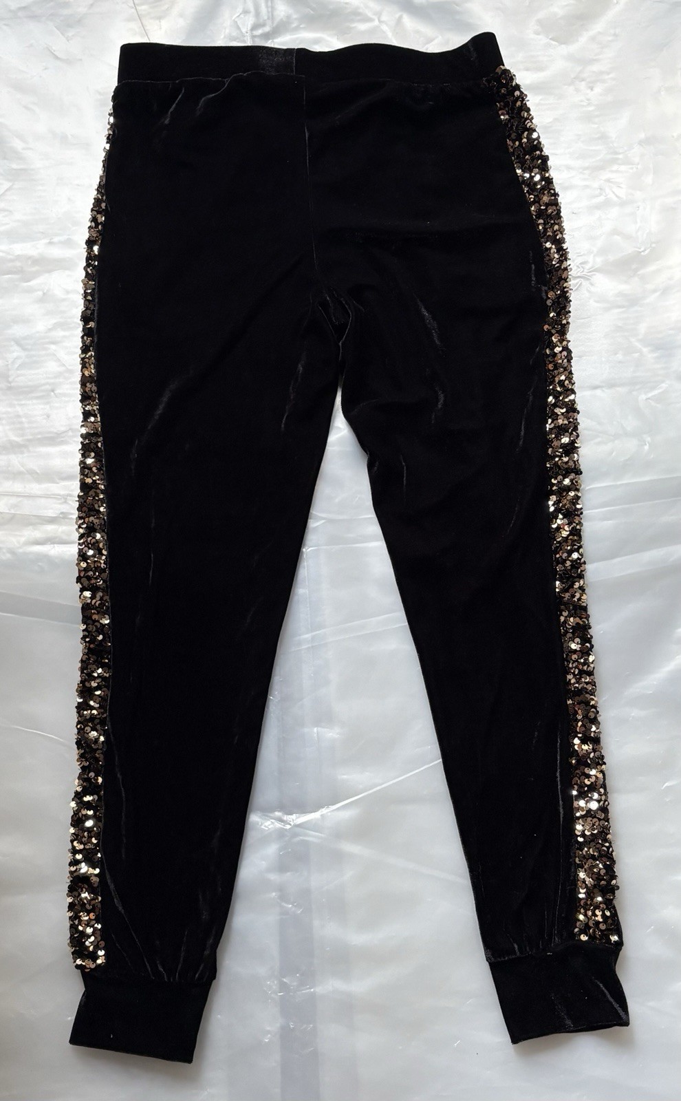 NWT Cable & Gauge Black Velvet & Gold Sequin 2-Piece Top and Pants Set – Size S
