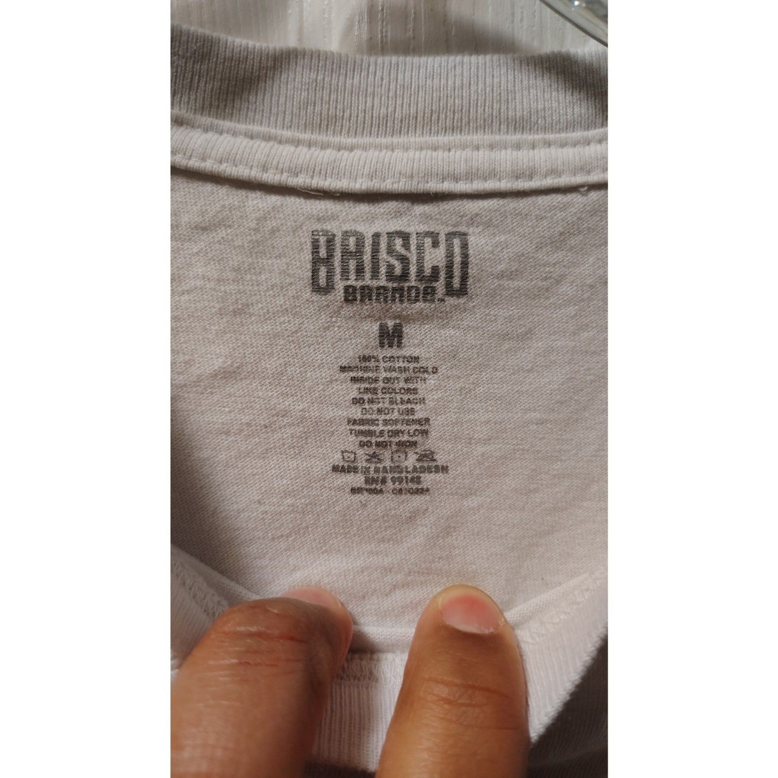 Brisco Apparel Be Nice Graphic T-Shirt Retro Cartoon Fruit Light Gray Tee Medium