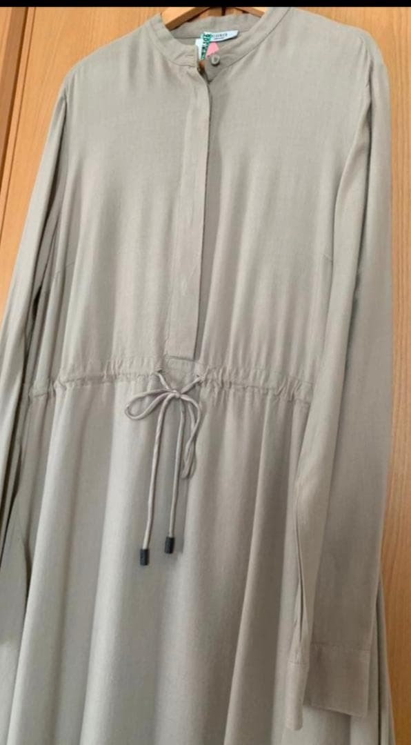 PESERICO Wool Blend Dress Size 42 S-M Shoulder 40cm Length 112cm USED JAPAN