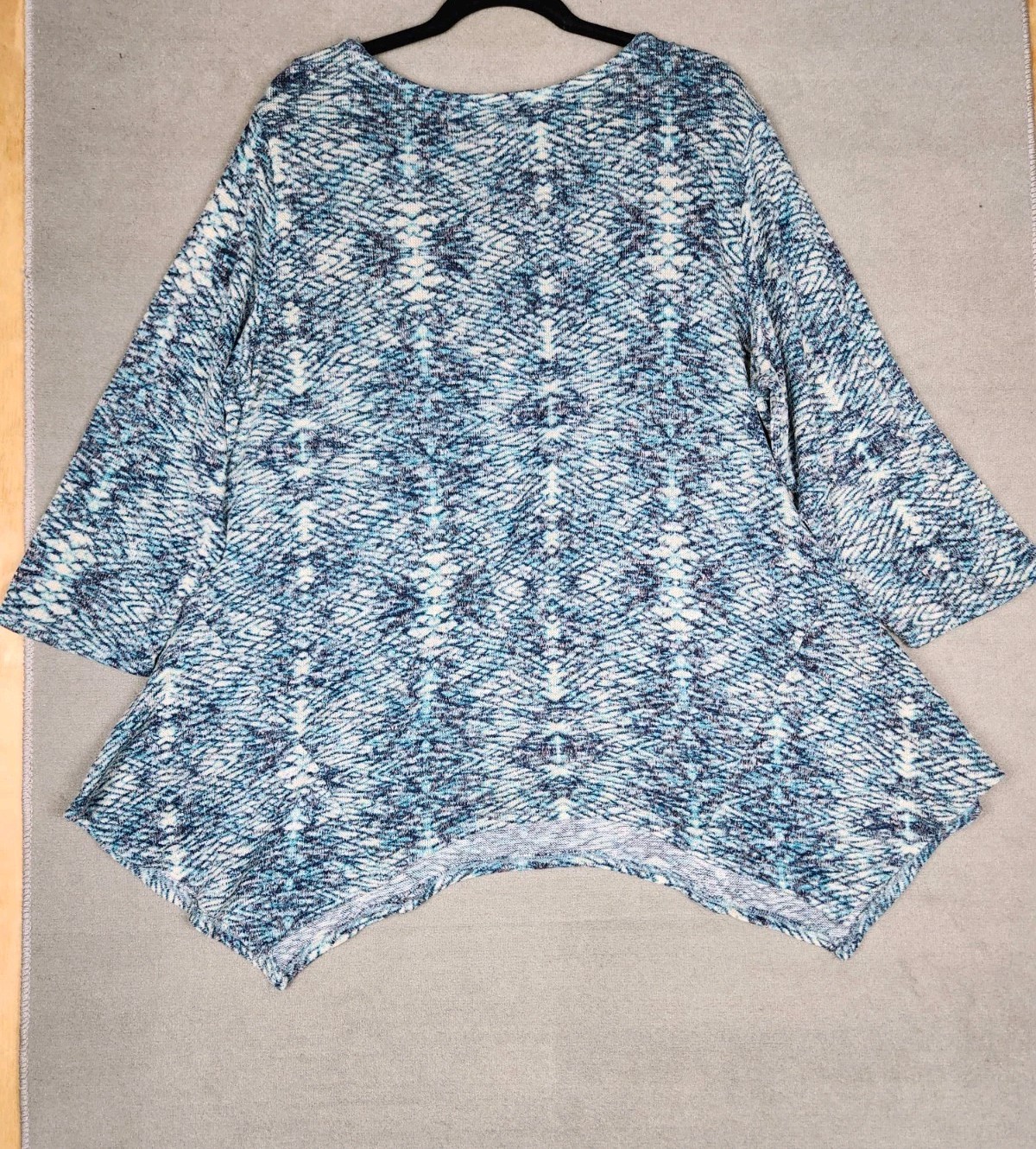 Womans Cal Style top with Buttons & Studs Size 2XL