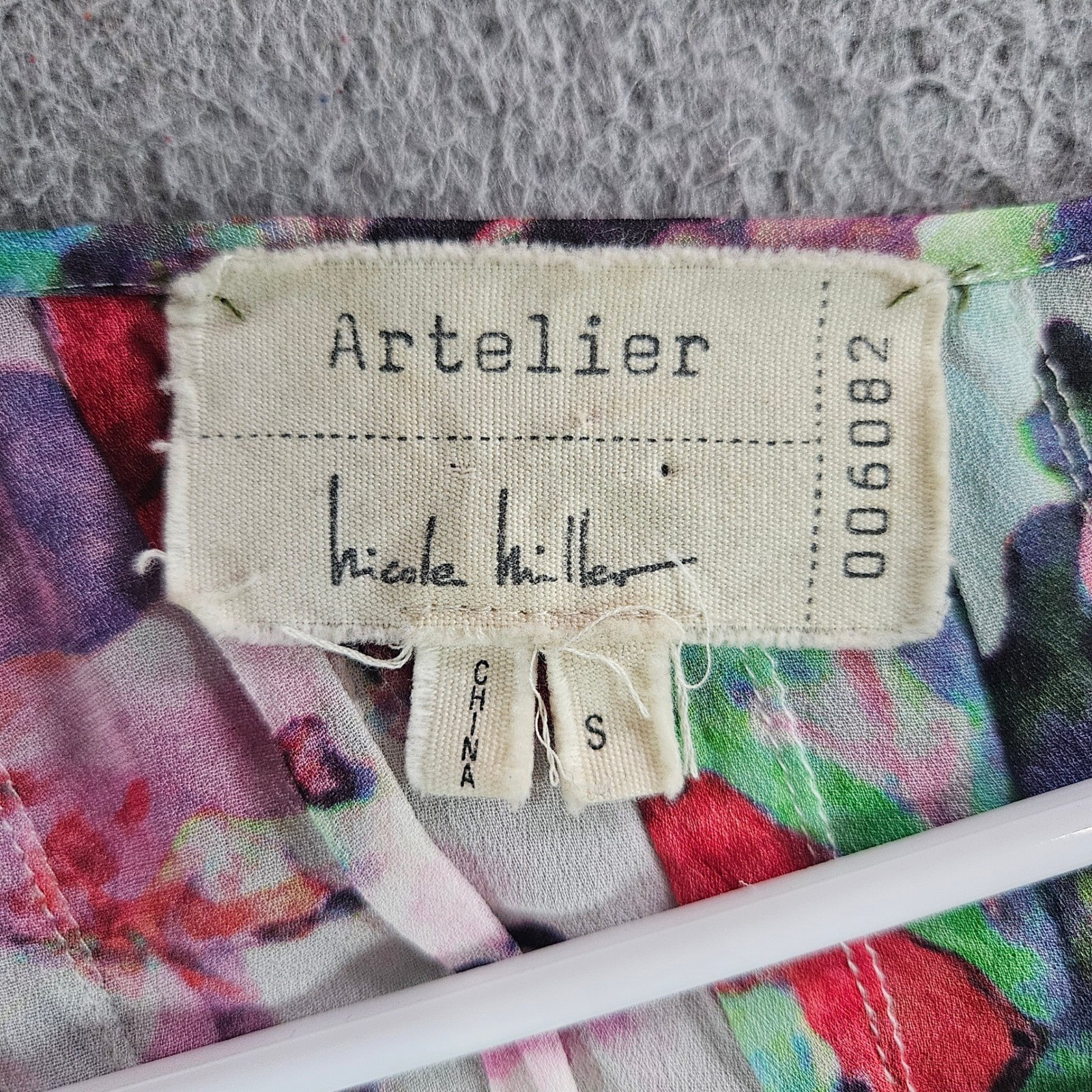 Artelier Nicole Miller Floral Pleated Viscose Blouse Multi Color Womens Small