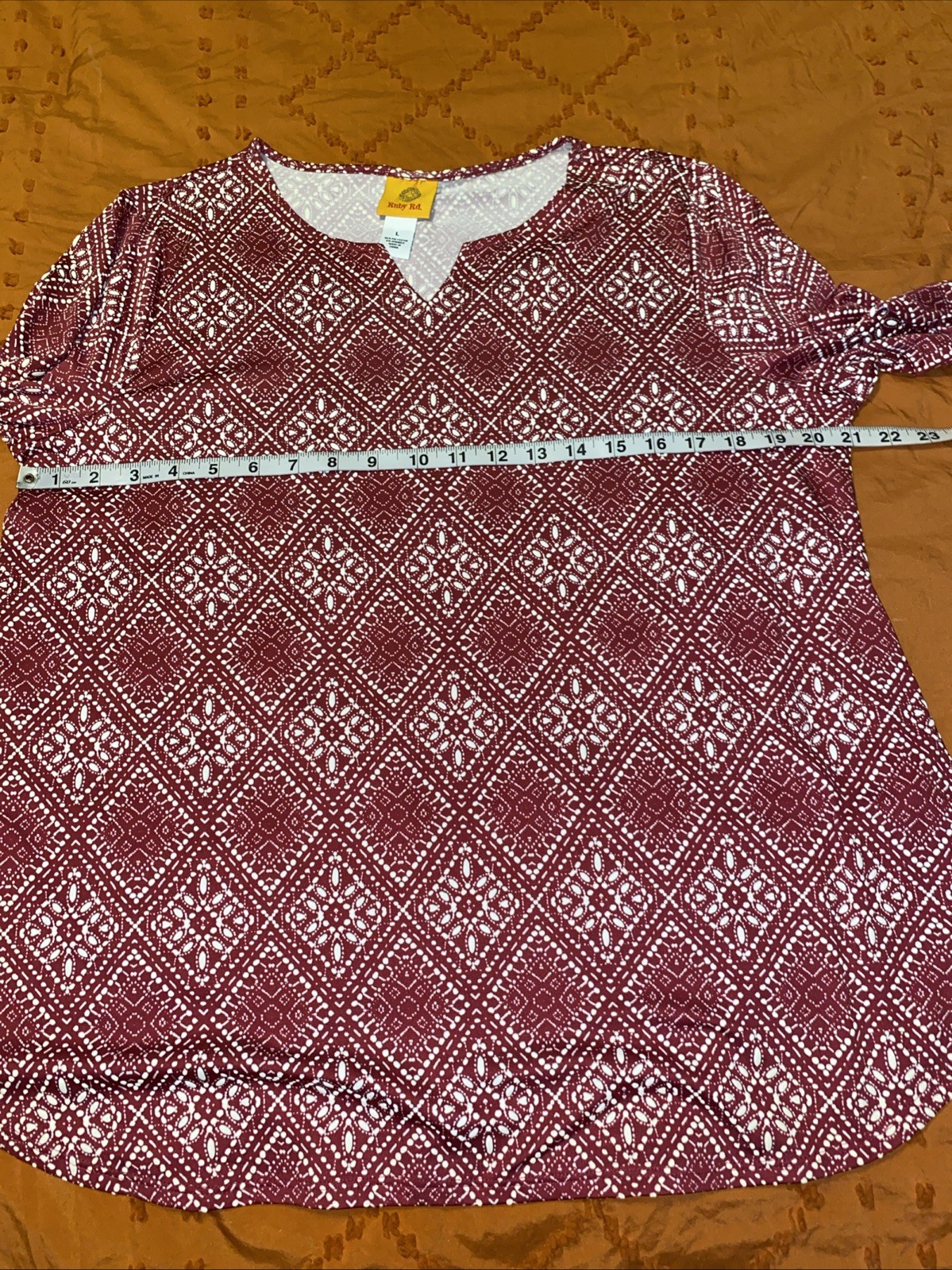 Ruby Rd Burgundy White Geometric Textured Large Tunic Top 3/4 Sleeve Stretch