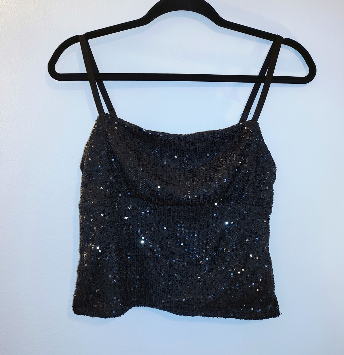 No Boundaries Women’s XS Black Sequin Cowl Neck Lined Adjustable Strap Cami