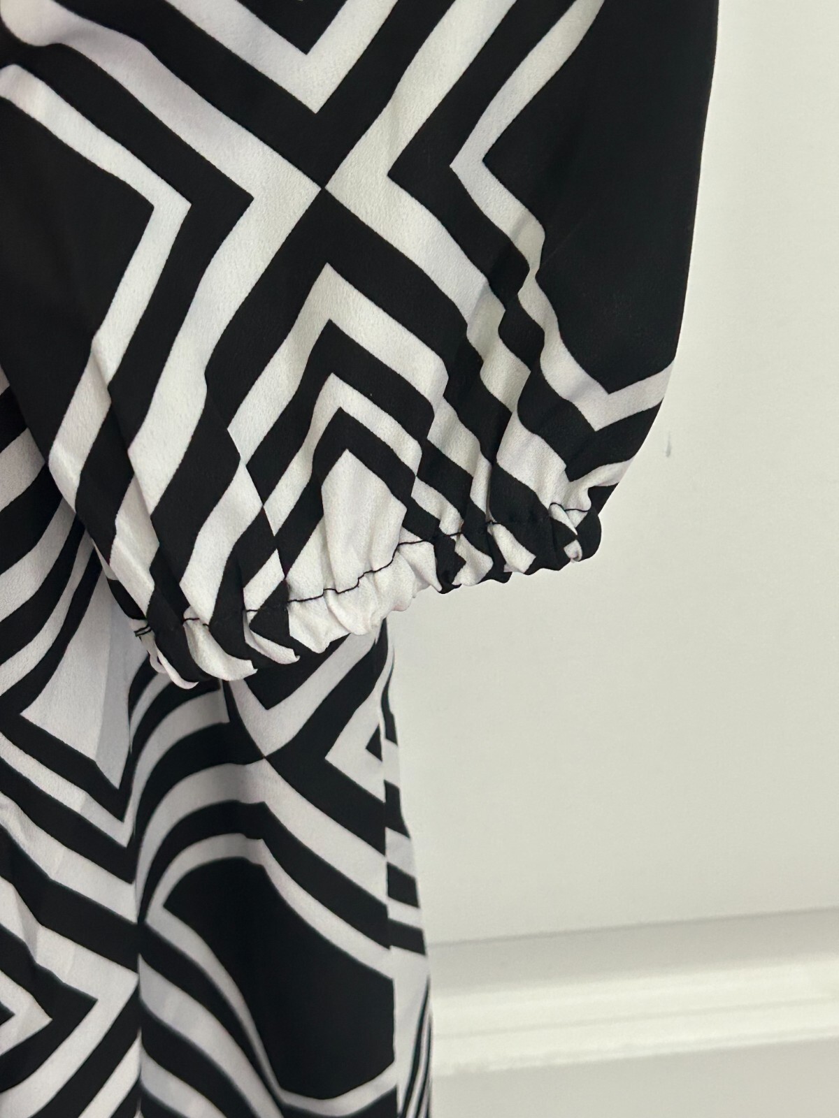 Mud Pie Women’s Black / White Tunic Top Size S Small 4-6