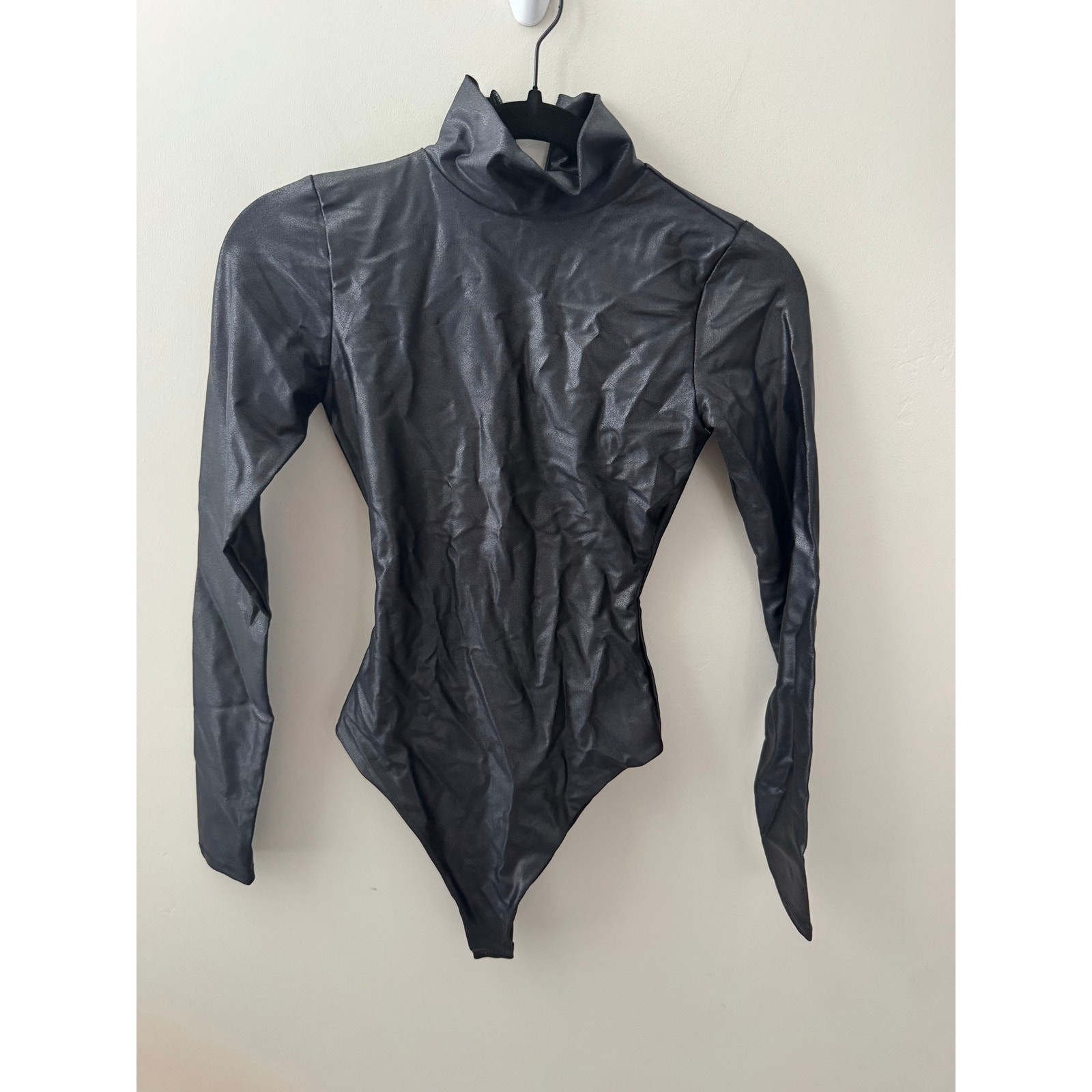 NWOT Naked Wardrobe The Drip Long Sleeve Bodysuit in Black SZ XS