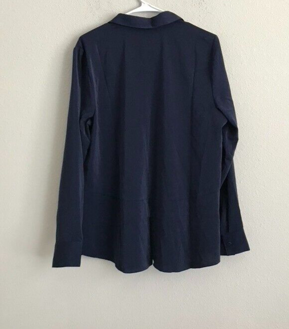 Joan Rivers Stretch Sateen Button Front Shirt Hem Detail -Navy (Sz M) a609254