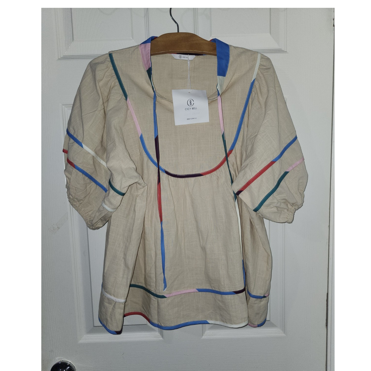 CICY BELL Women’s Beige Colorblock Puff Sleeve Woven Cotton Tunic Blouse L
