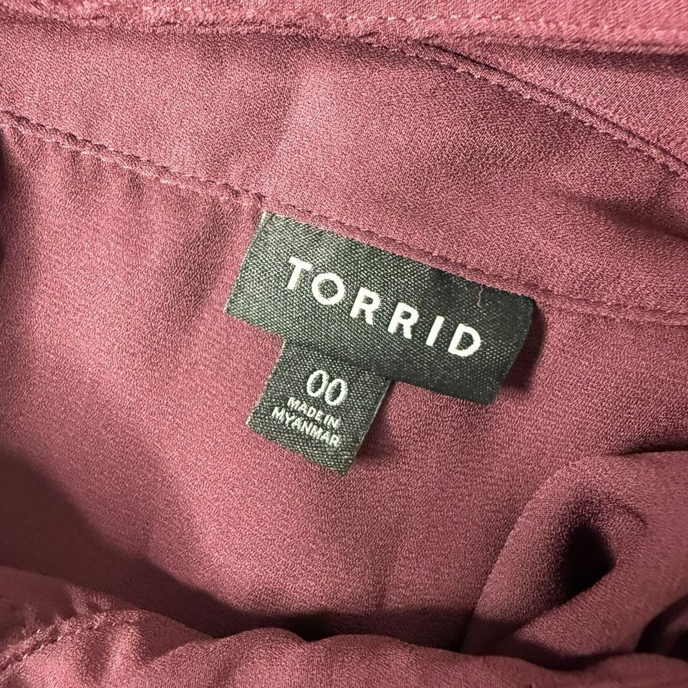 Torrid Madison Georgette Button Up Long Sleeve Top Size M Burgundy Blouse