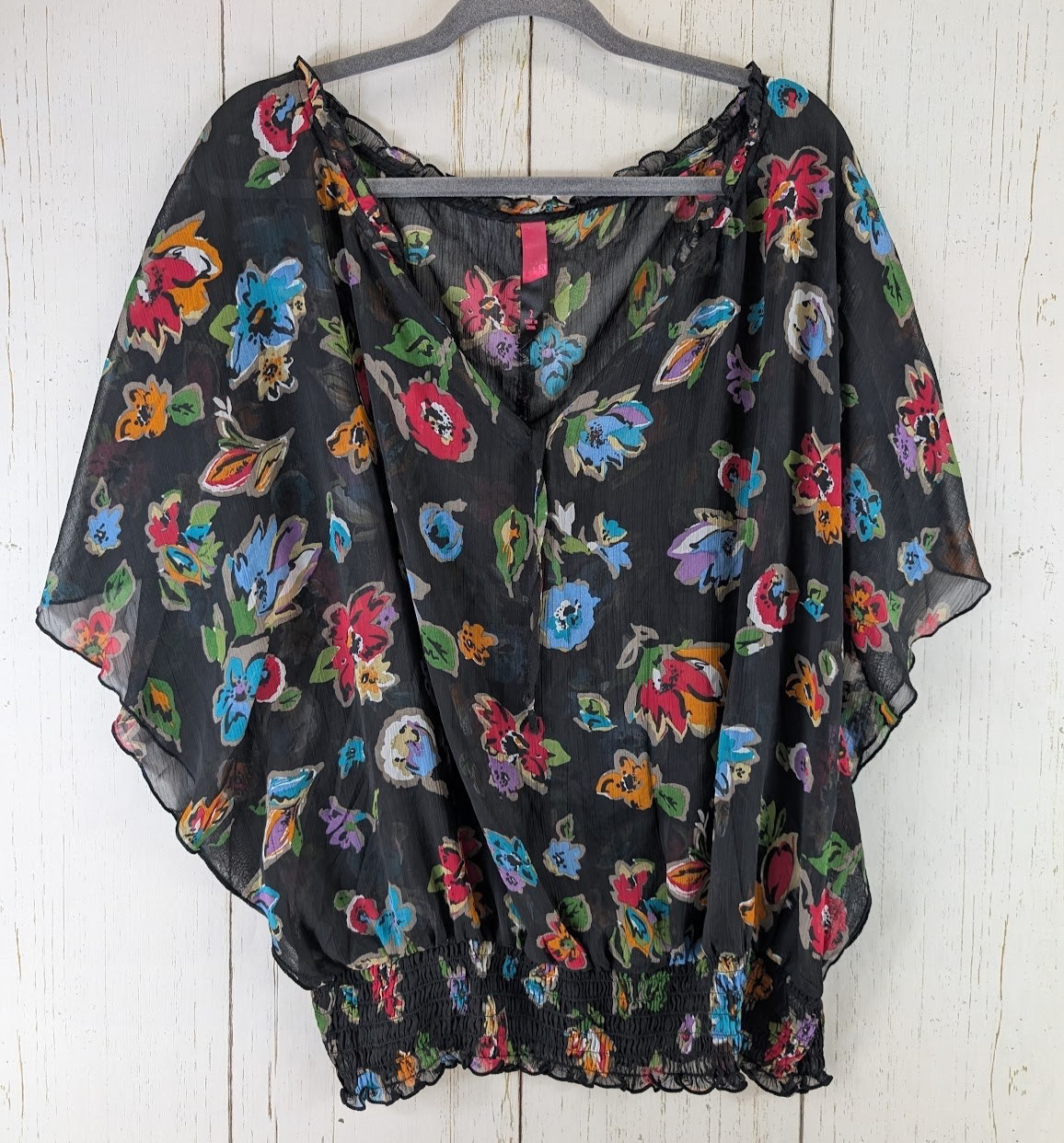 Pure Energy Size 2 Womens Multicolor Floral Print V Neck Sheer Short Sleeve Top