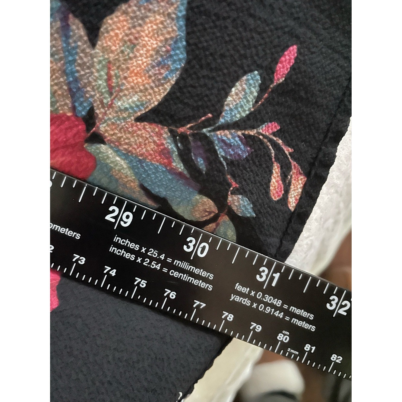 Kimono Cardigan Woman’s L Black Open Front Boho Dark Floral Artsy Romantic Fall