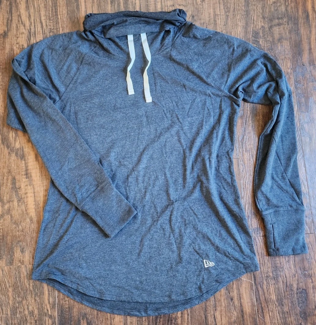 New Era Womens Sueded Cotton Cowl Tee T-Shirt Long Sleeve, Thumb Holes, M, NEW!!