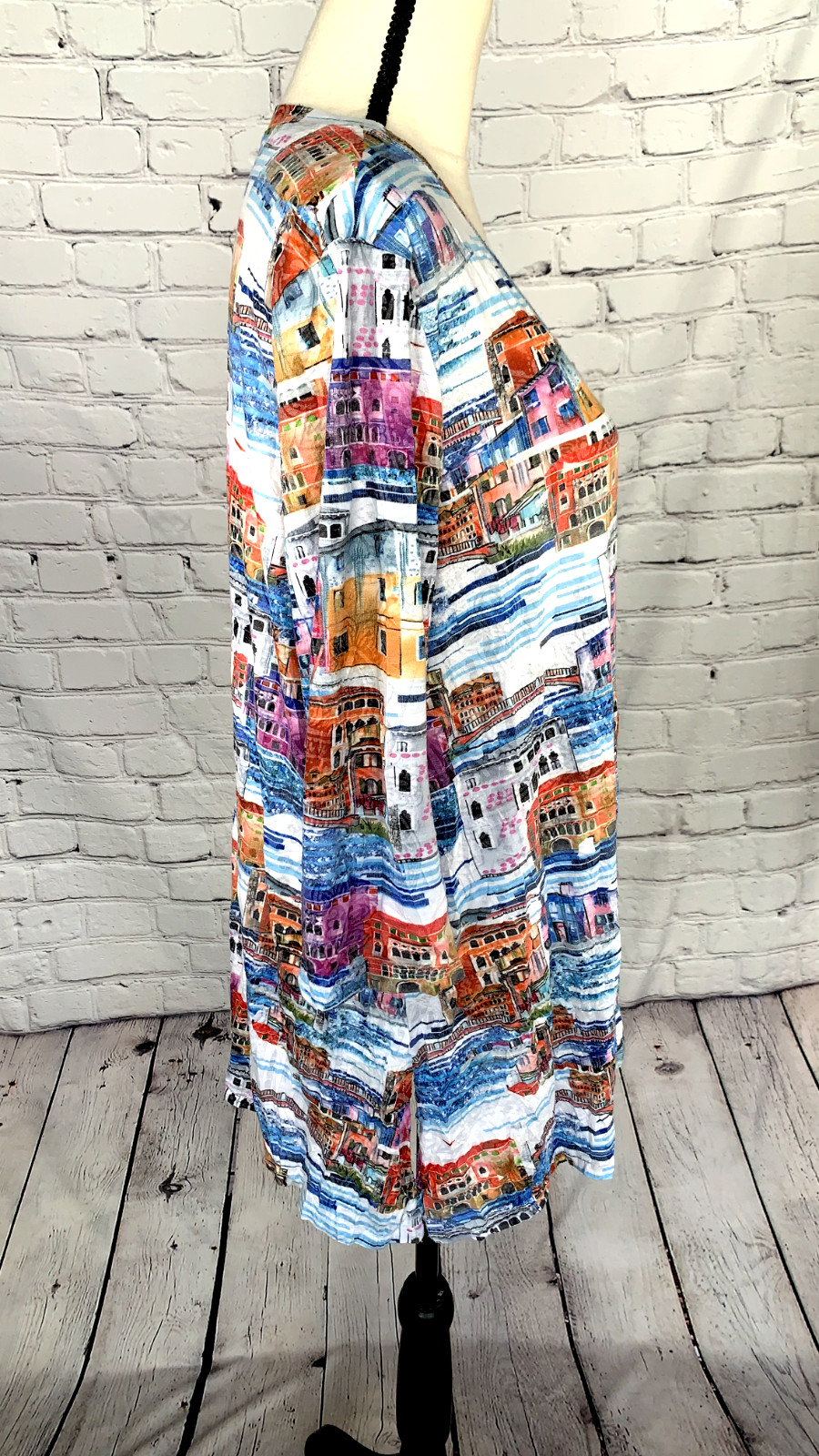 NEW Shana Women’s Crinkle City Print Tunic Top Pocket & Tie Colorful Large