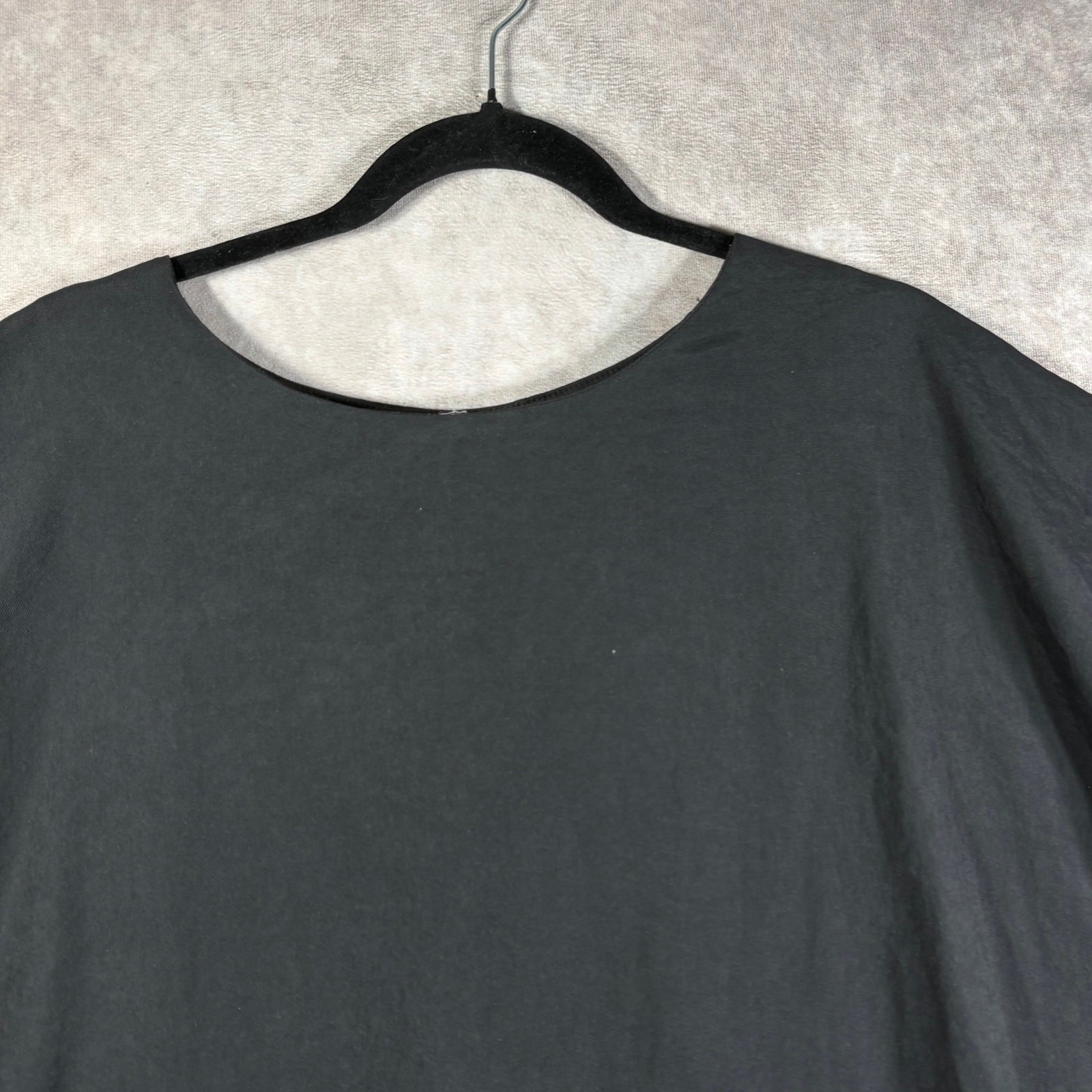 Buru Top Womens Small Black Boxy Short Sleeve Cuffed Cropped Casual