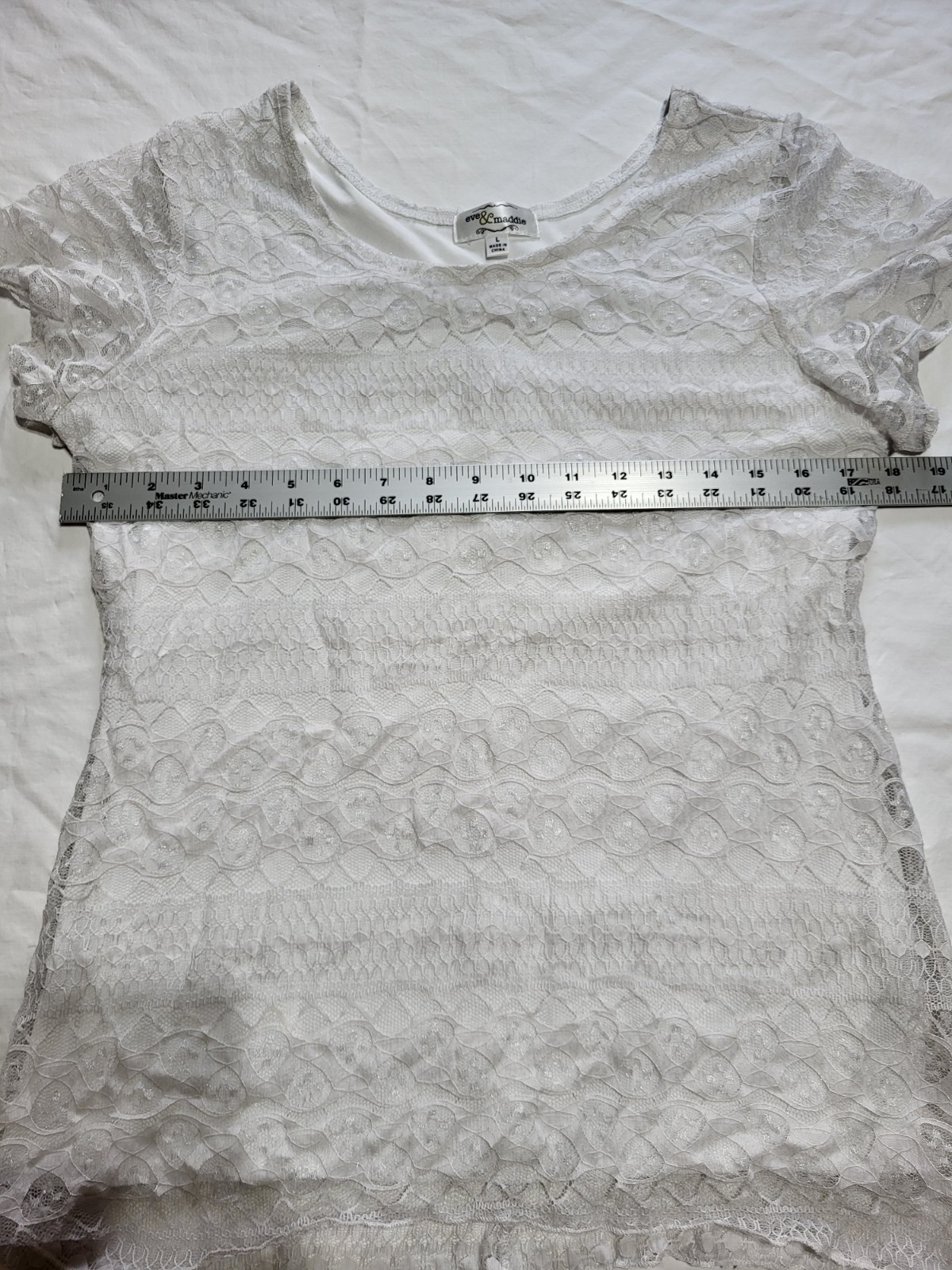 Eve And Maddie White Lace Delicate Romantic Lacy Dressy Top Size Large