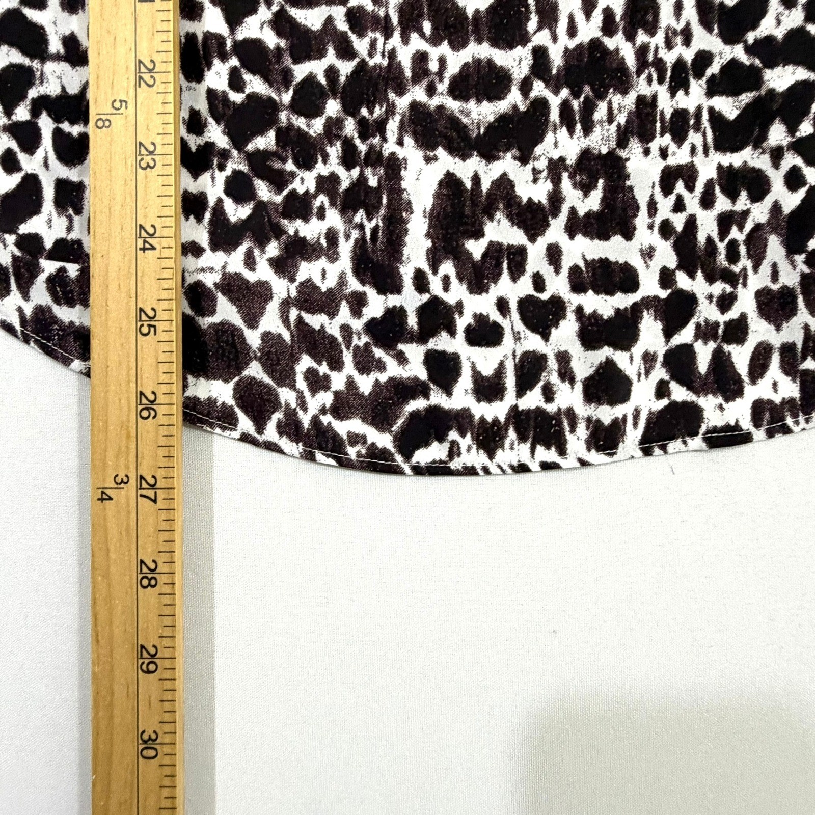 NWT Bold Elements Cold Shoulder Blouse Medium Brown White Animal Tie Sleeve