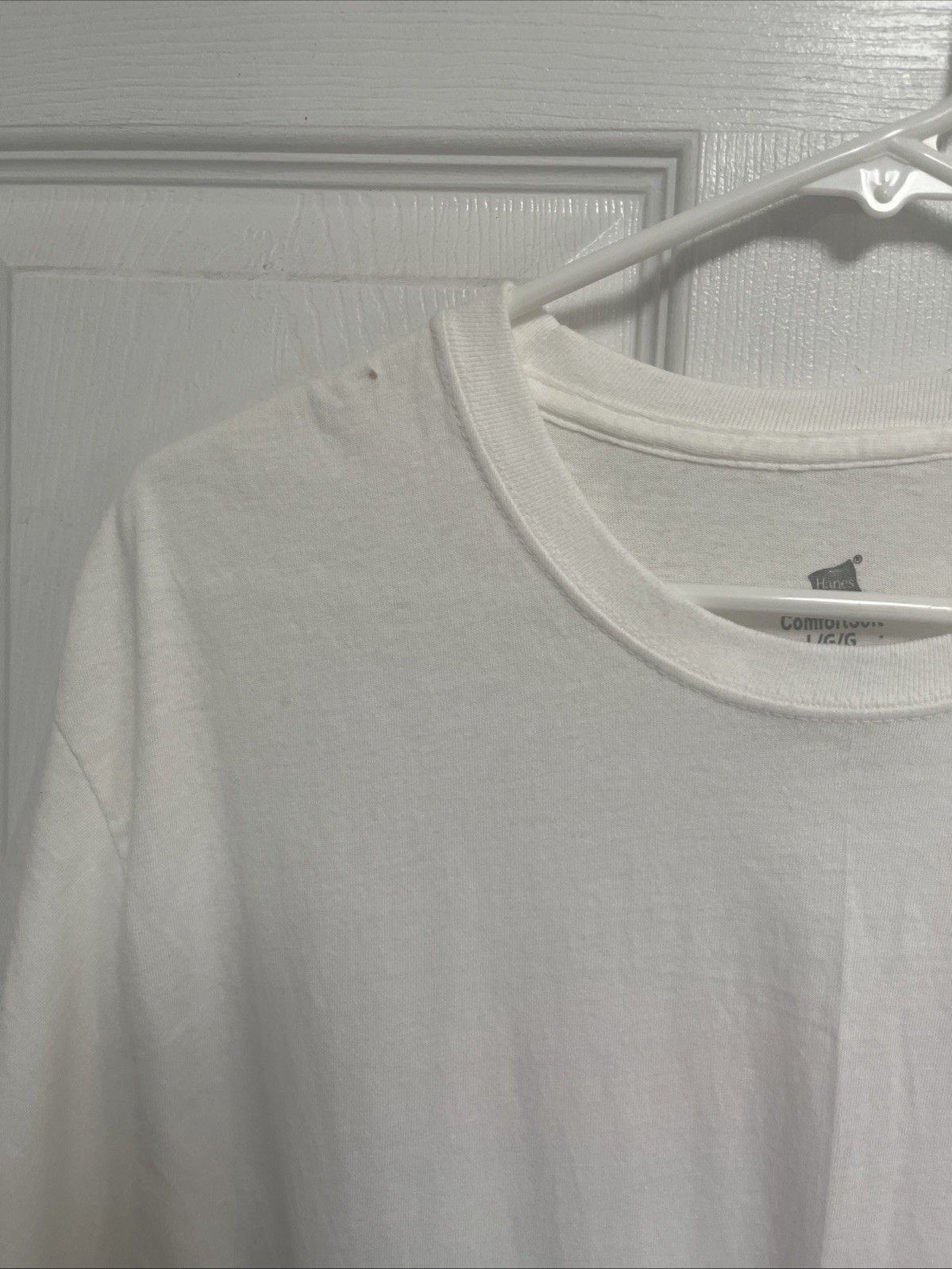 Southern Babez T Shirt Women’s Size L One Tiny Spot In Picture