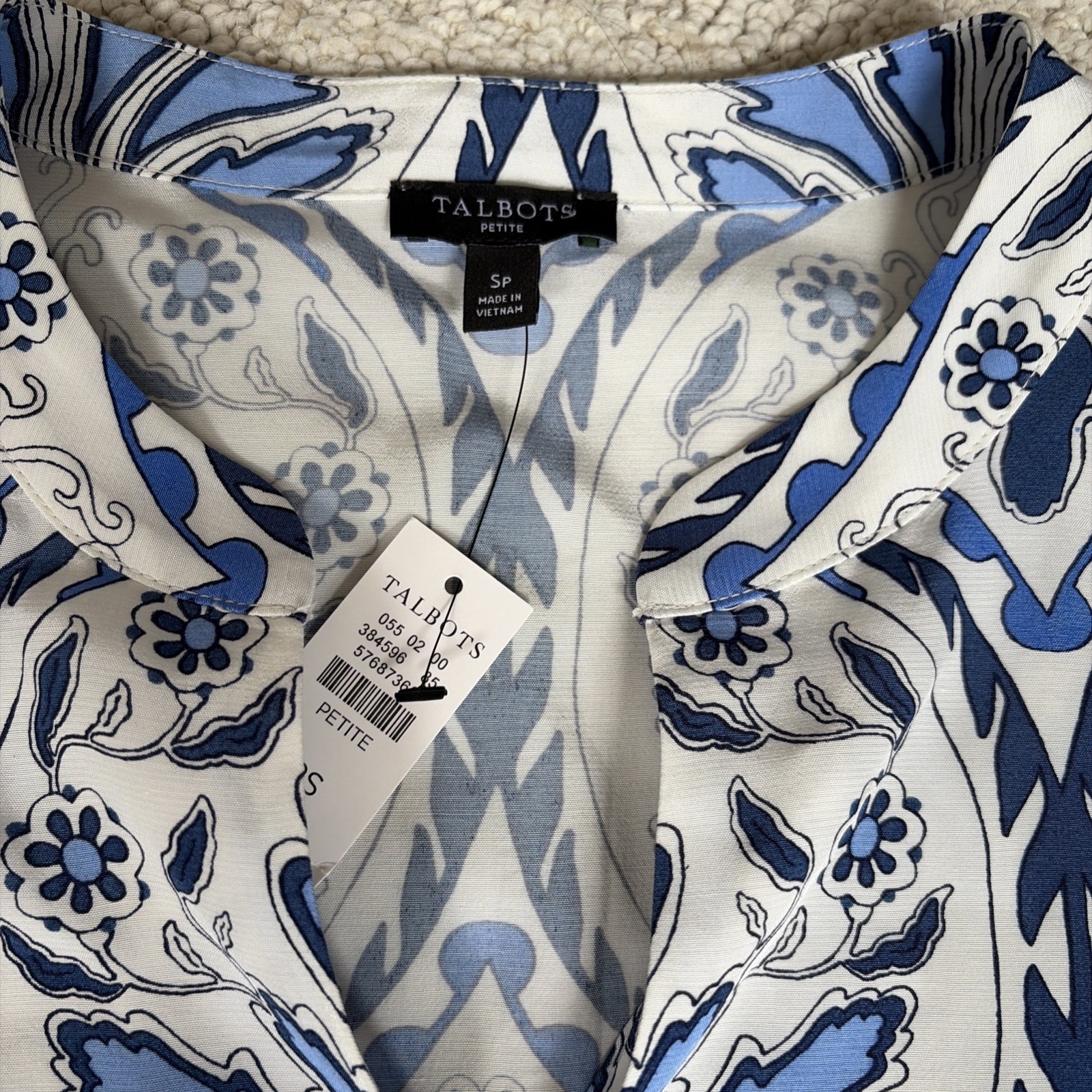 NWT Talbots Petite S Blue White Print Blouse V-Neck Barrel Cuff Lightweight Top