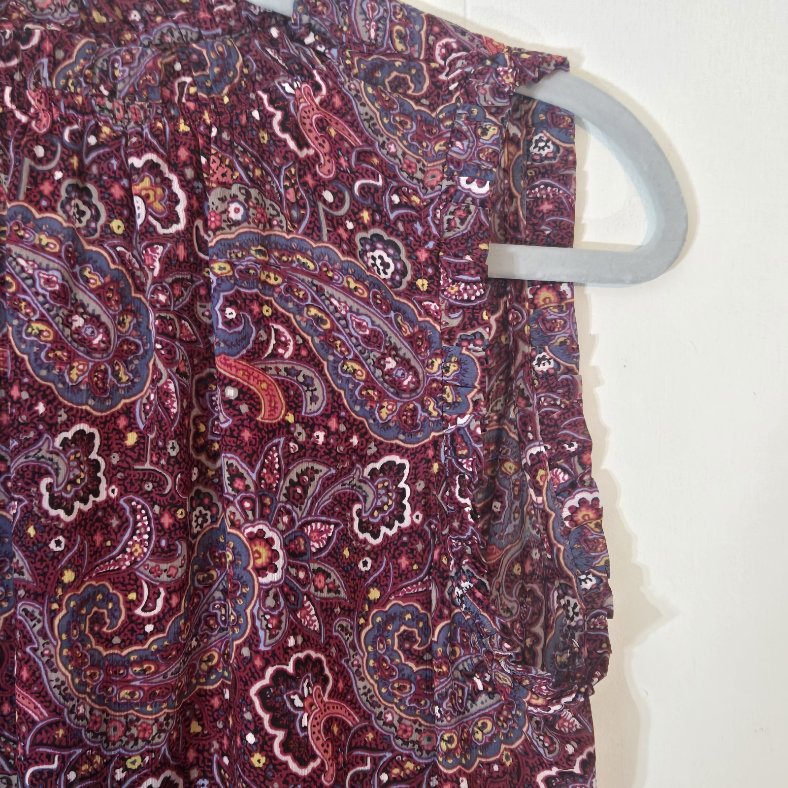 Burgundy Paisley Ruffled Mock Neck Sleveless Blouse Boho Cottagecore