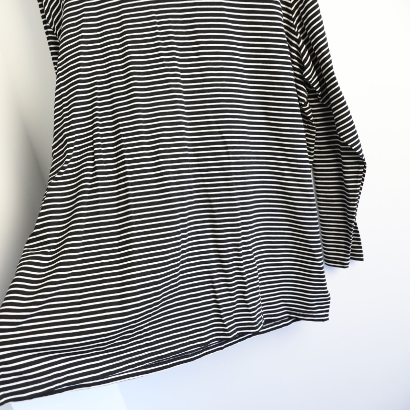 Toni T Plus Top black striped print 22 stretch tunic comfy decorative zipper