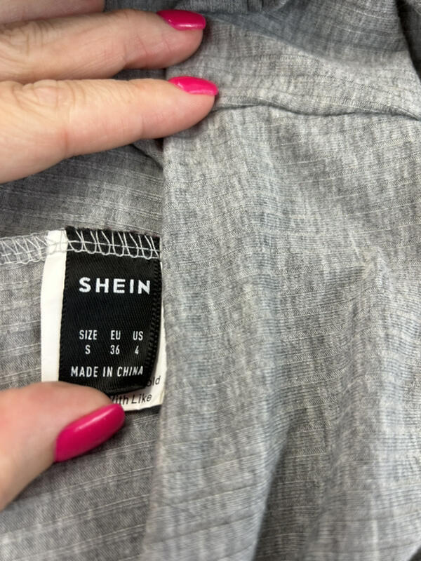 Shein S Gray Ribbed Henley Snap Tank Top Thin Adjustable Strap