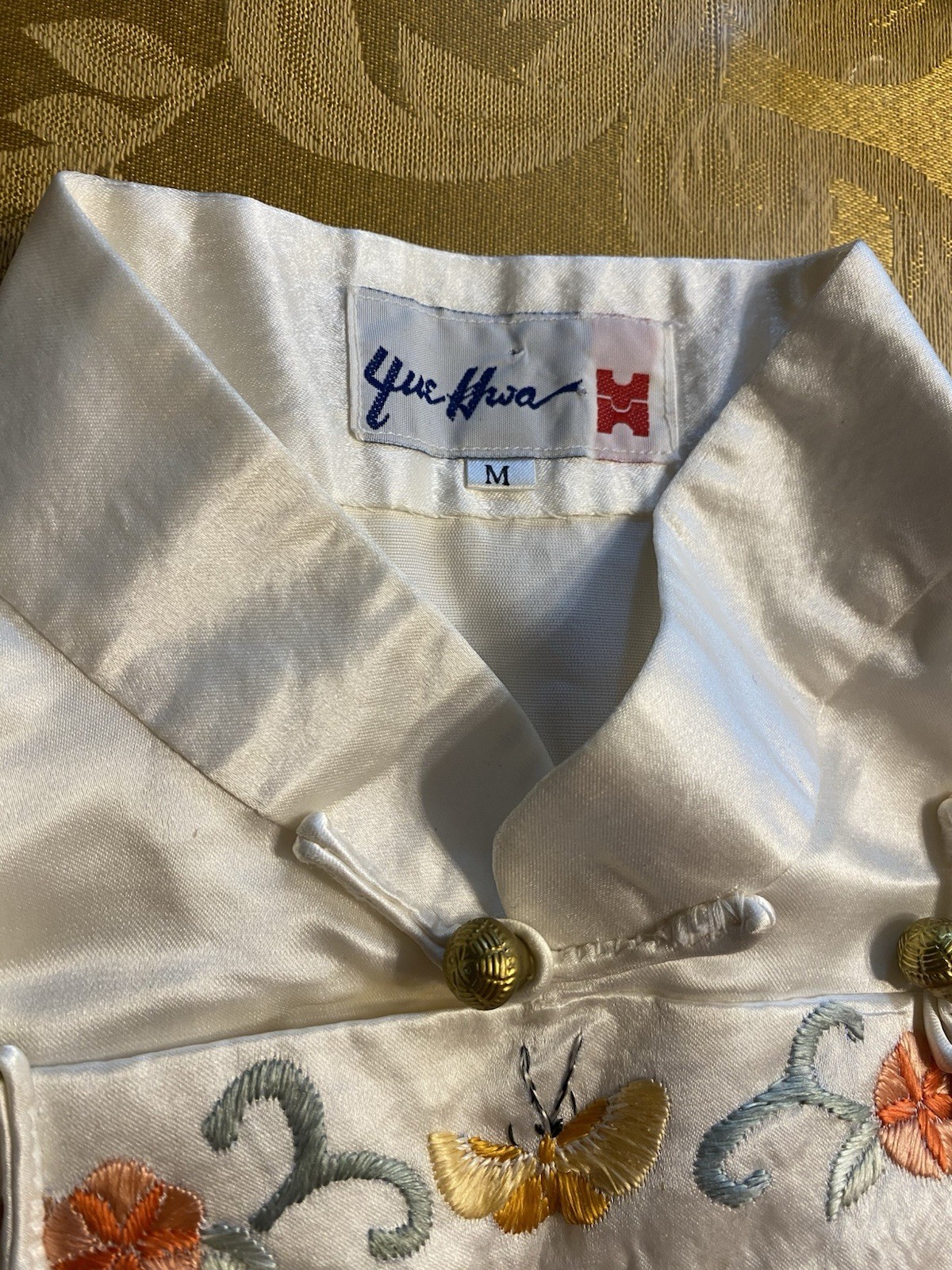 Yue Hwa Satin Embroidered Traditional Chinese Top Women’s Size M