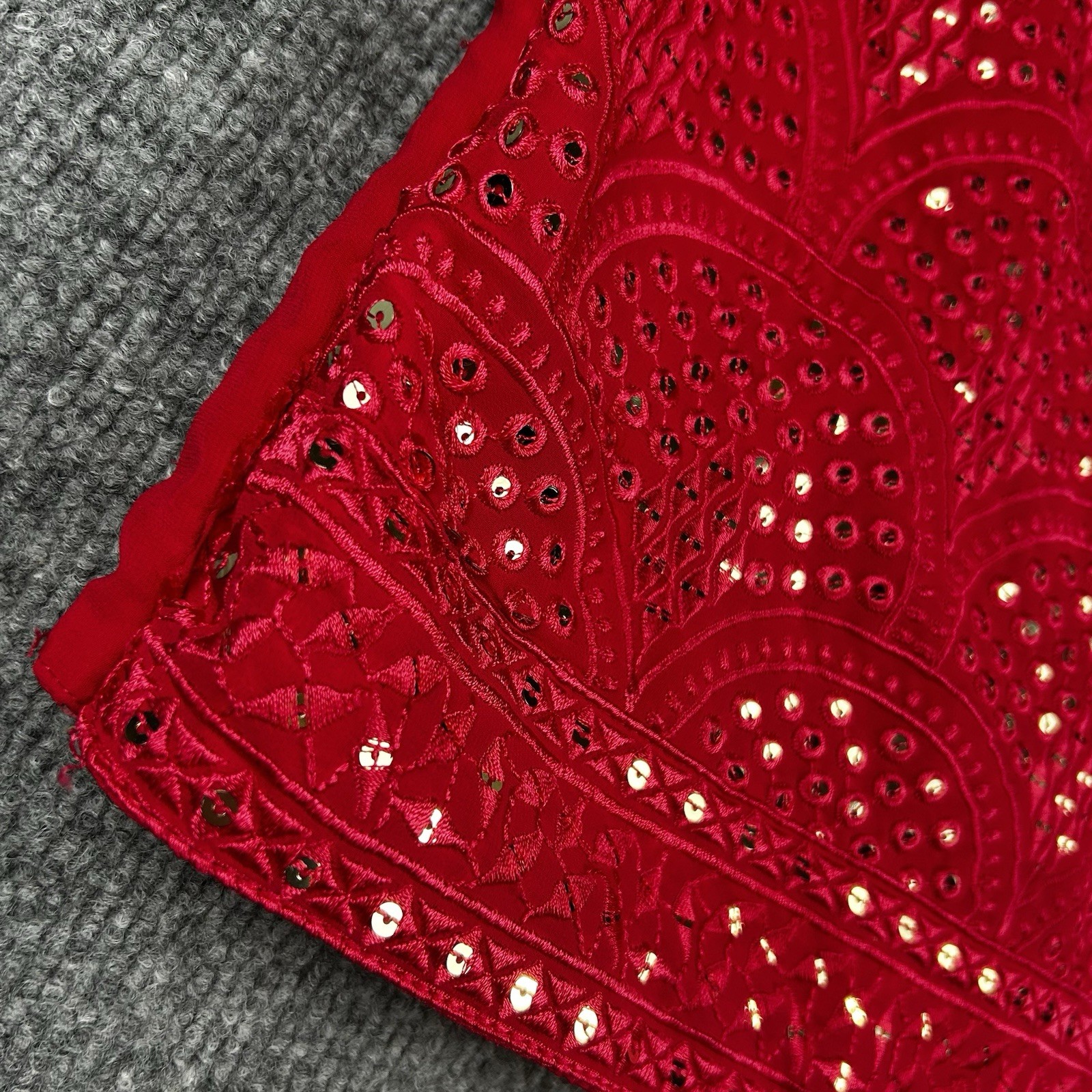 Roopam Designer Studio Red Sequin Embroidered Crop Top Saree Blouse Size 38 95cm