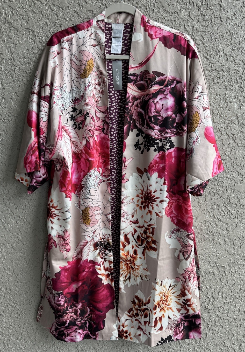 Chicos Women’s Kimono Ruana Satin Multi Floral Covering Open Front Size S/M NEW