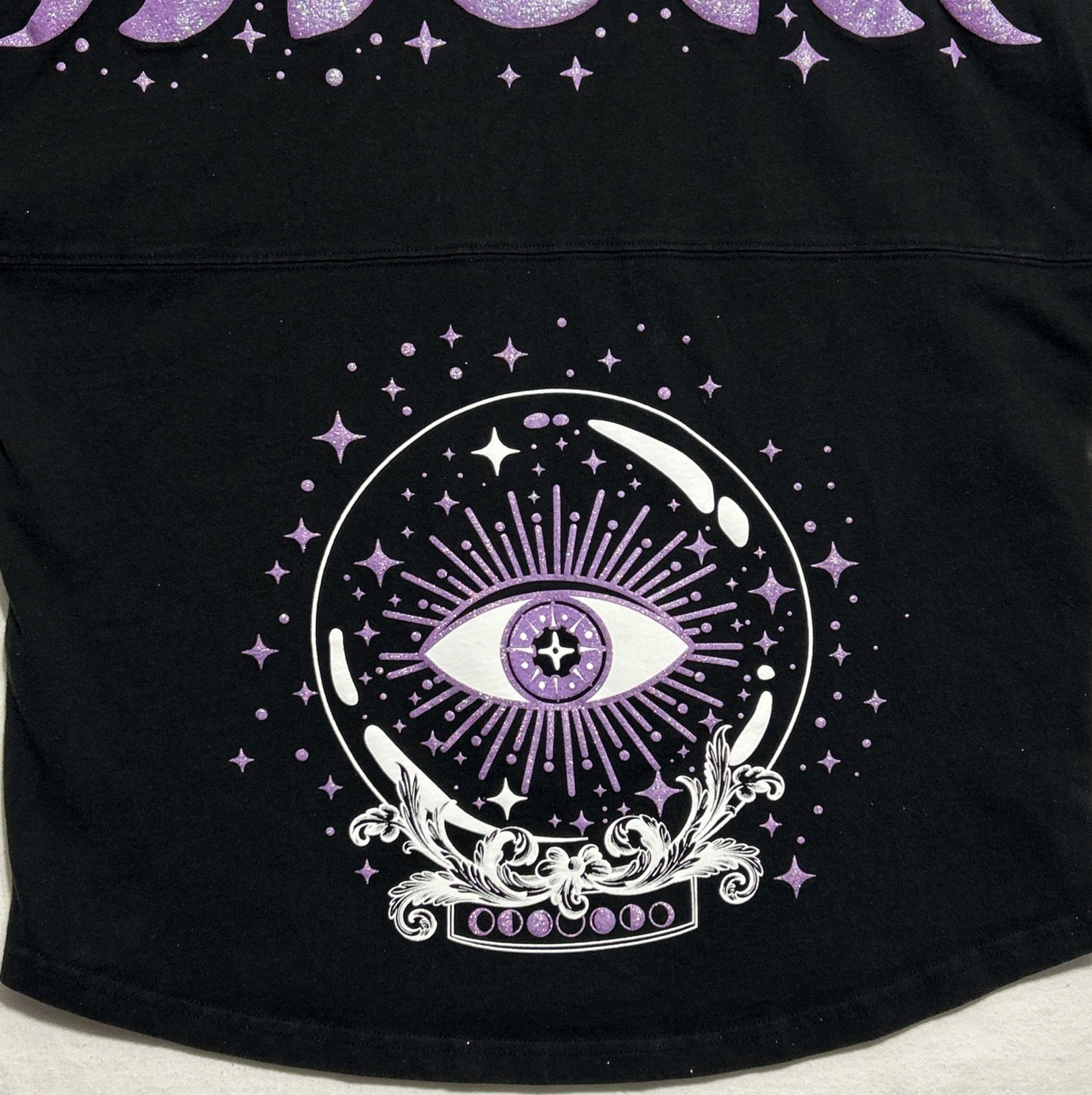 Howl O Scream Black Sparkly w Purple Moons Eye Crystal Ball Spirit Jersey Small