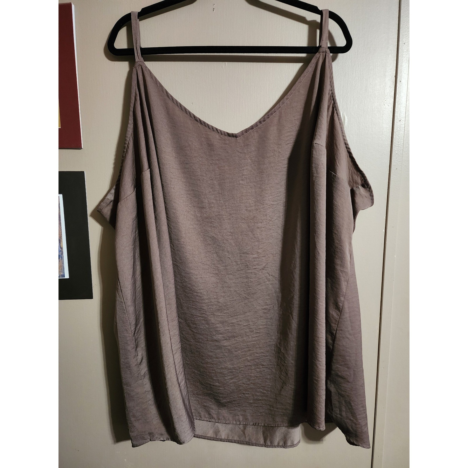 Torrid Cami Tank Top Adjustable Straps Size 6 Mauve Taupe