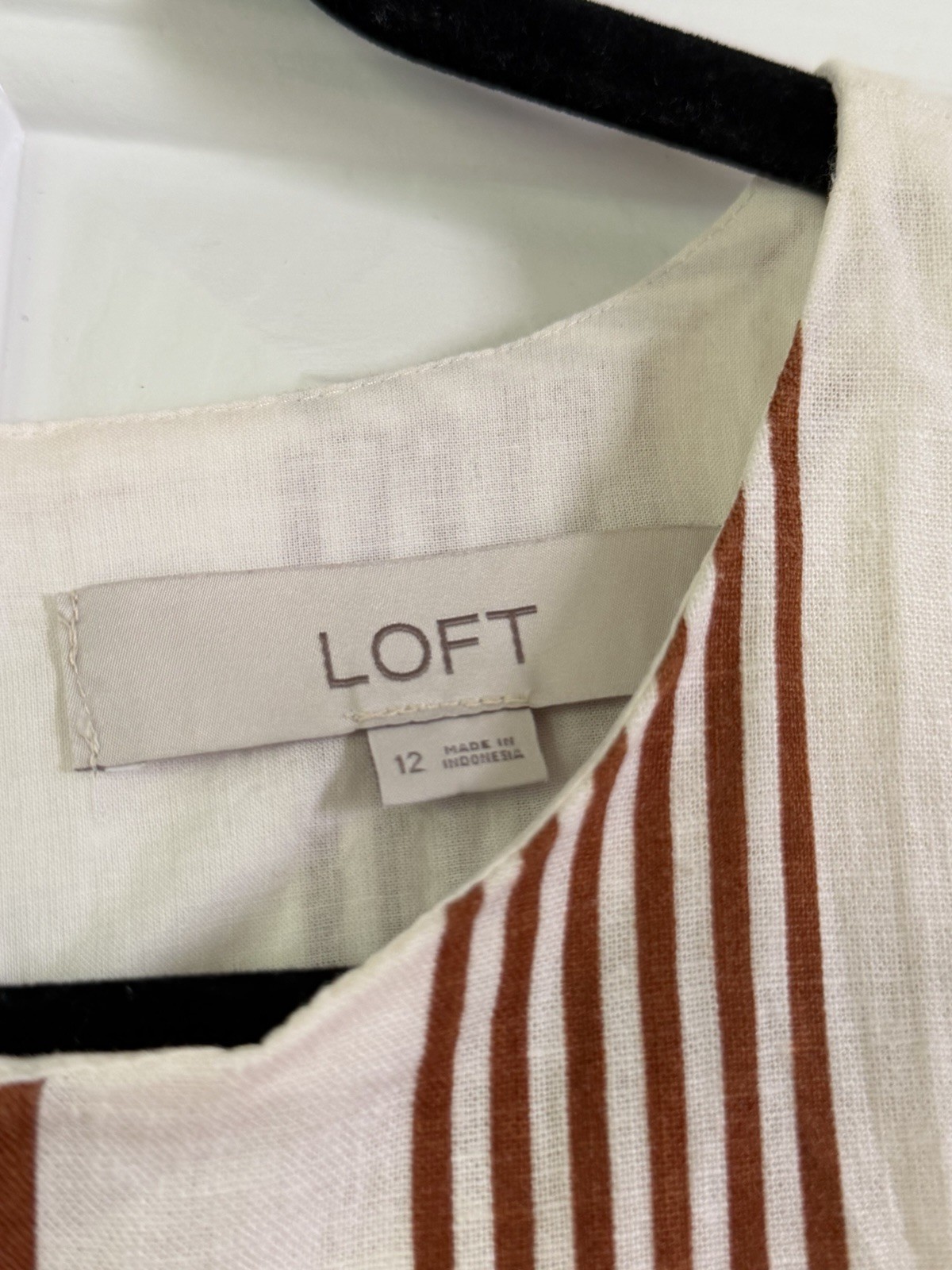 Loft Women’s Striped Linen Blend Shell Top Whisper White Minimalist Resortwear