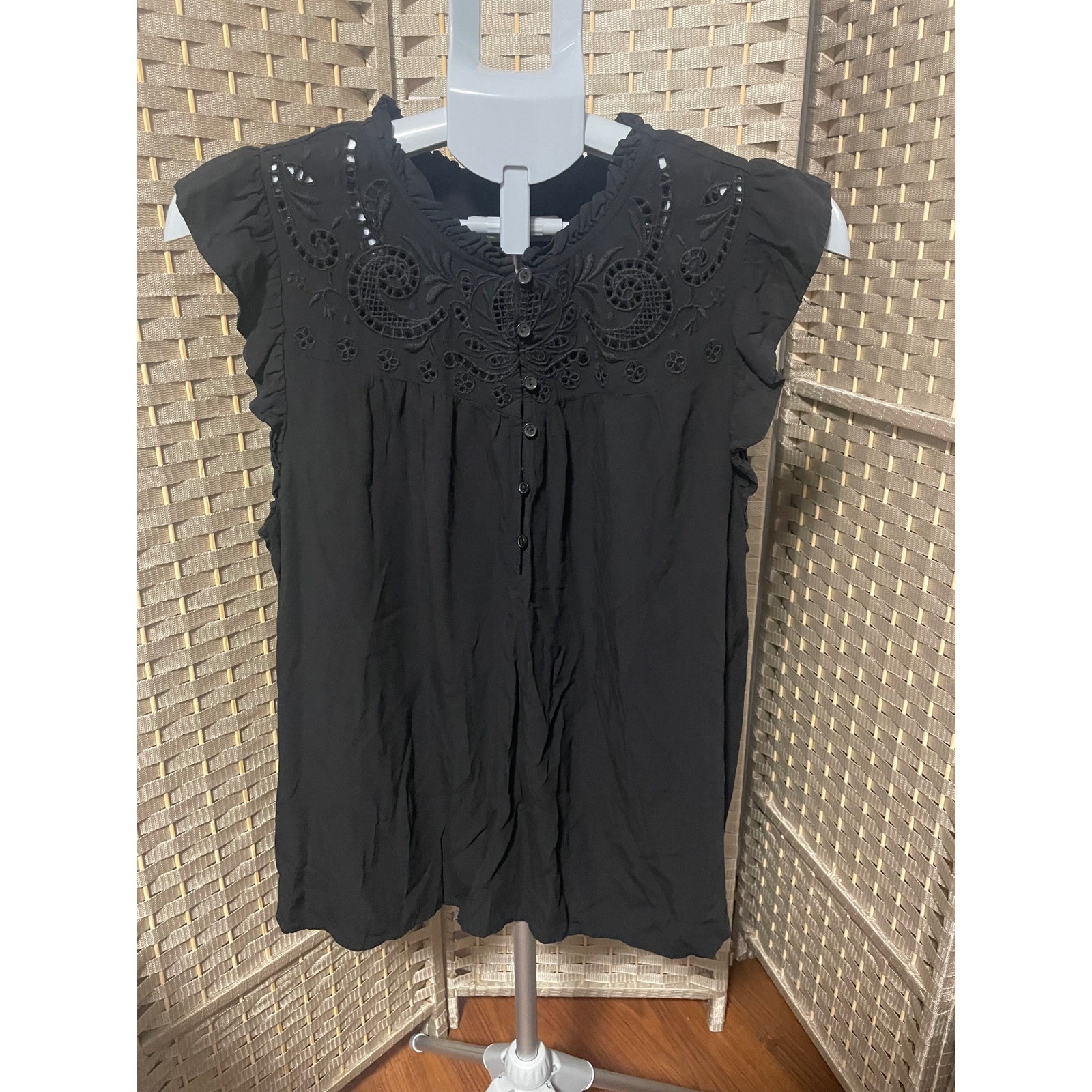 LOFT Black Eyelet Embroidered Ruffle Neck Flutter Sleeve Blouse XL