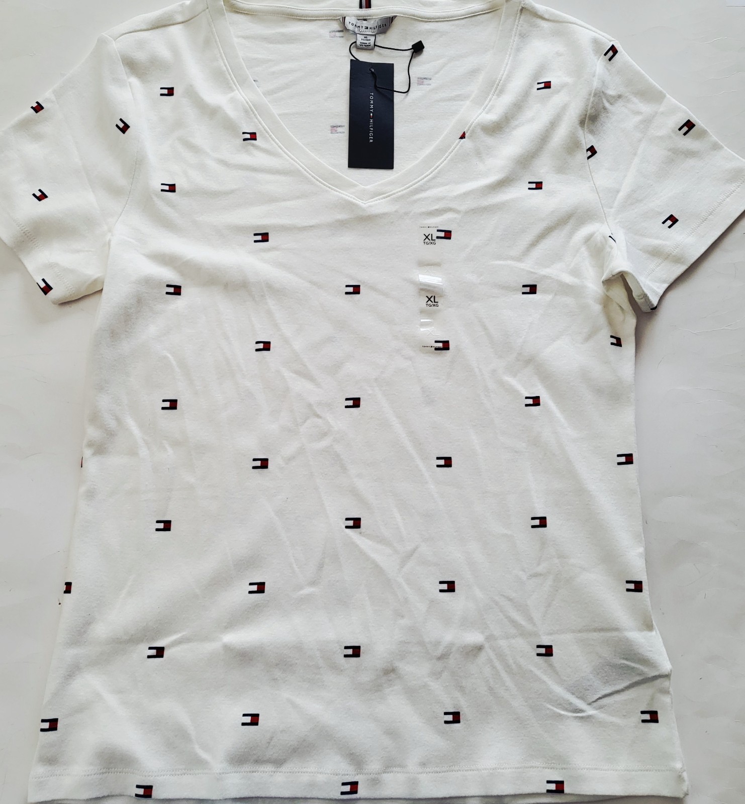 TOMMY HILFIGER V-neck t-shirt Flag logo womens Size S M L XL 2XL Black Red Navy