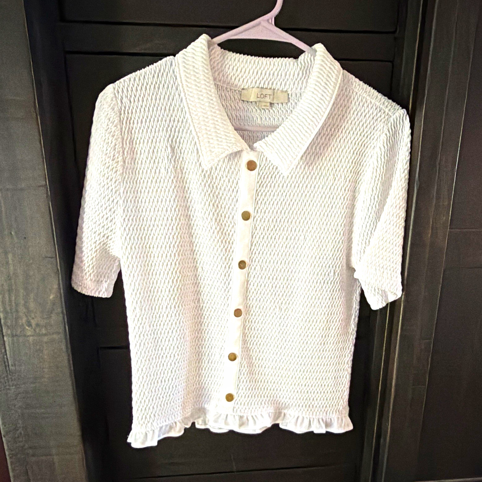 LOFT White Textured Knit Short Sleeve Collared Faux Button Front Ruffle Blouse L