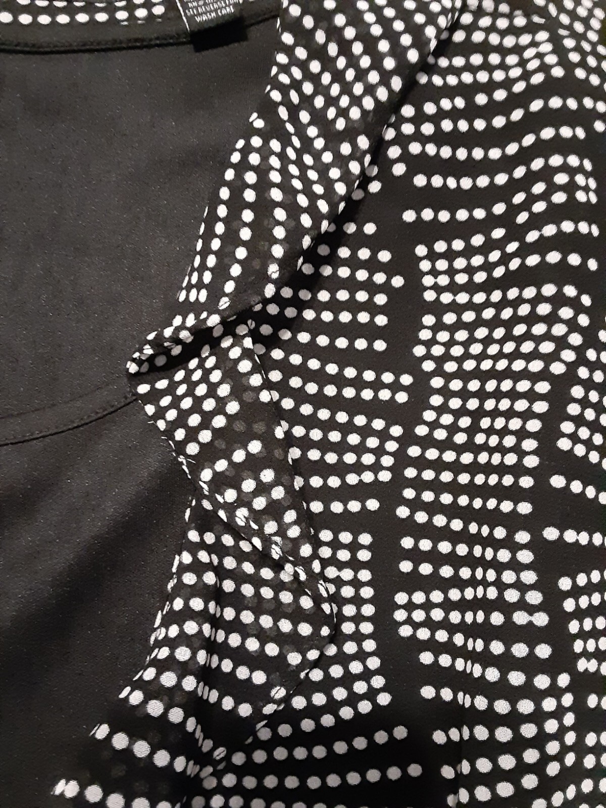 Club Z Collection Sz 1X 2 Piece Set Blouse Black White Polka Dot Ruffled 3/4 Sl