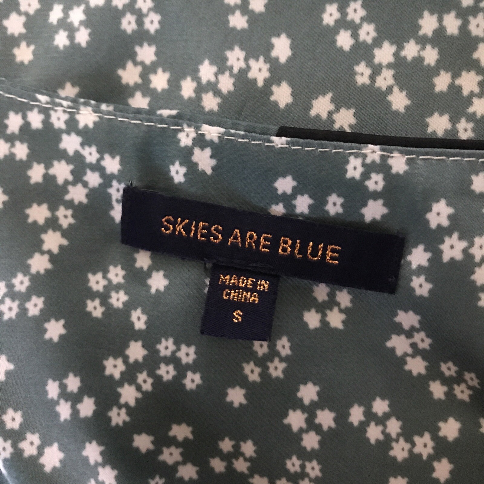 Skies Are Blue Patchwork Floral Polka Dot Top Blouse Size Small