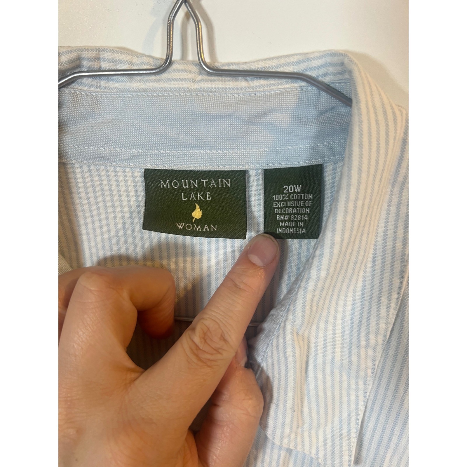 Mountain Lake Woman Button Down Shirt Striped Blue 20W
