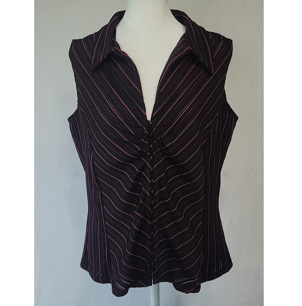 Fashion Bug XL Sleeveless Collared Button-Front Black Pink Striped Knit Blouse